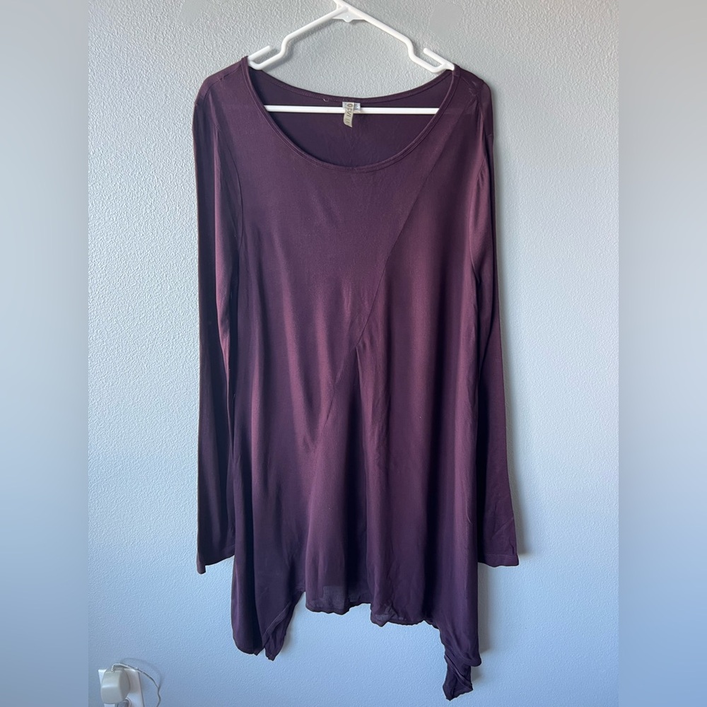XCVI plum purple handkerchief hem long sleeve tunic Women’s sz M